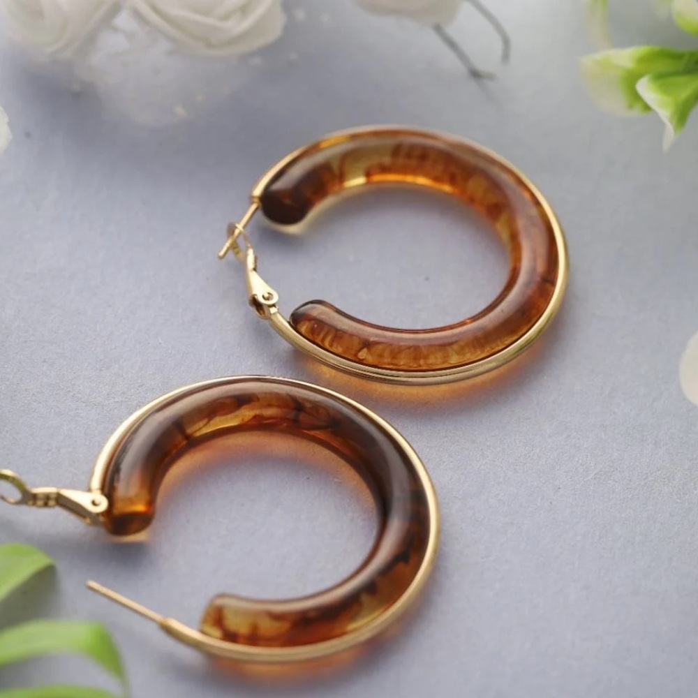 Amber Swirl Hoops - Picture 4 of 7
